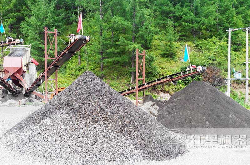 濕式制砂生產(chǎn)線現(xiàn)場(chǎng) 濕式制砂生產(chǎn)線現(xiàn)場(chǎng)