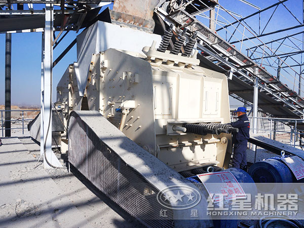 情況二制砂現(xiàn)場 情況二制砂現(xiàn)場
