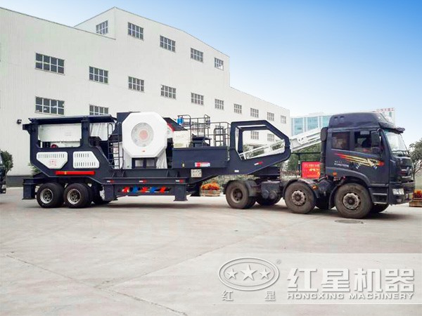 風化巖移動破碎機:配顎式破碎機 風化巖移動破碎機:配顎式破碎機