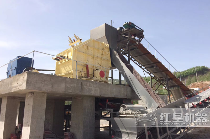 時產300-400噸加工石英砂生產線現場 時產300-400噸加工石英砂生產線現場