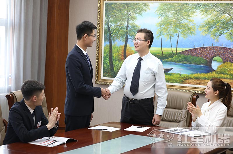 客戶來(lái)廠購(gòu)機(jī) 客戶來(lái)廠購(gòu)機(jī)