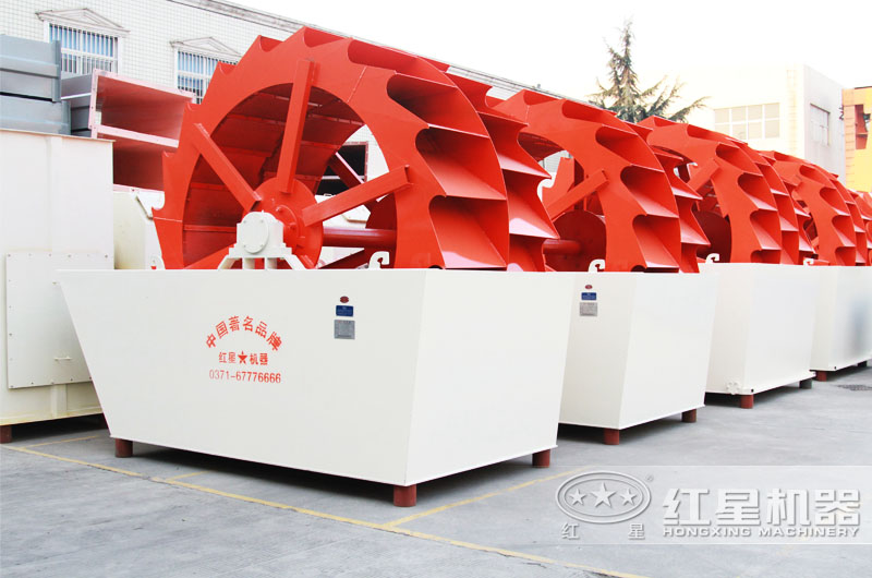 輪斗式洗砂機(jī),達(dá)到水循環(huán)利用 輪斗式洗砂機(jī),達(dá)到水循環(huán)利用