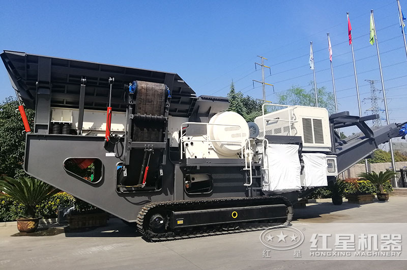 新型移動(dòng)破碎機(jī)設(shè)備圖 新型移動(dòng)破碎機(jī)設(shè)備圖