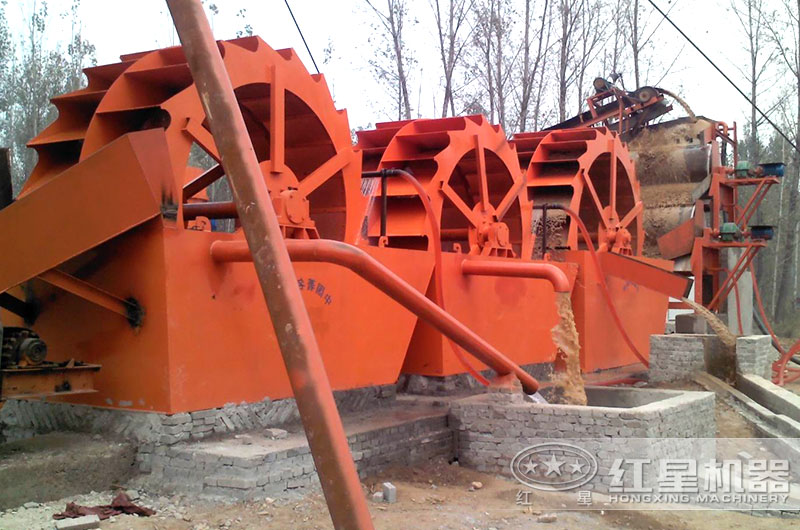 3臺洗沙機聯合作業，產量更高