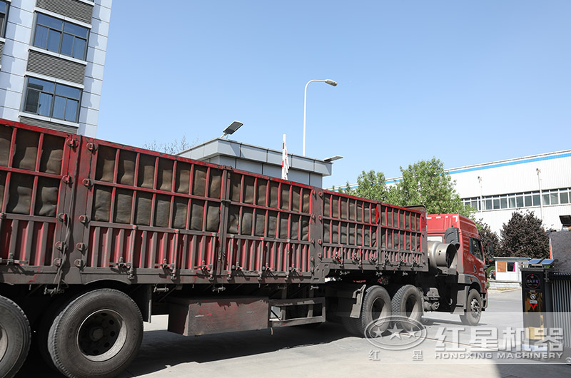 pc1010錘式破碎機發(fā)貨 pc1010錘式破碎機發(fā)貨