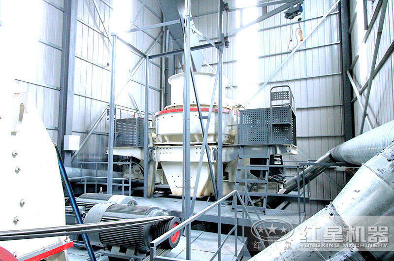 制砂機(jī)工作現(xiàn)場(chǎng)實(shí)拍圖 制砂機(jī)工作現(xiàn)場(chǎng)實(shí)拍圖