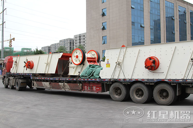 小型碎石機(jī)設(shè)備發(fā)貨 小型碎石機(jī)設(shè)備發(fā)貨