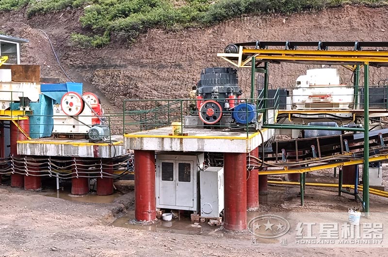 廣東客戶砂石生產(chǎn)線現(xiàn)場圖片 廣東客戶砂石生產(chǎn)線現(xiàn)場圖片