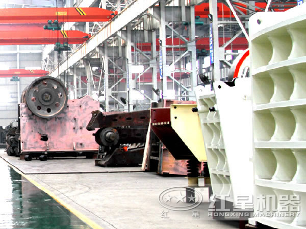 碎石機(jī)生產(chǎn)車間 碎石機(jī)生產(chǎn)車間