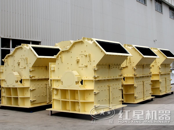 節(jié)能環(huán)保細碎機生產車間 節(jié)能環(huán)保細碎機生產車間